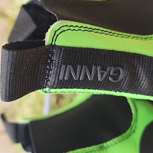 Ganni Lime Green Black Leather Chelsea Boot Size UE 35 MSRP $570 - Picture 5 of 14